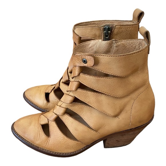 Veracruz Sundance Triga Leather Boots Size US 6.5, EU 37. - Picture 6 of 14